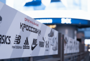 «Плеер.ру» продаёт бренд и сайт на аукционе