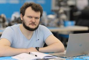 Где найти первую работу Prompt Engineer: лучшие платформы, компании и стратегии поиска