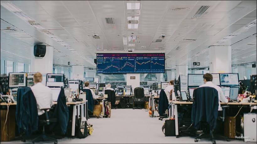 Как IT-компании управляют валютными рисками