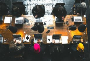 Ключевые навыки и инструменты для успешной работы с блогерами и лидерами мнений