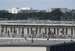 SpaceX отключила свыше 2500 терминалов Starlink в Мьянме