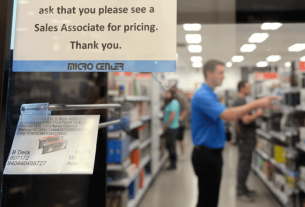 Американские магазины временно прекратили печатать ценники на ОЗУ