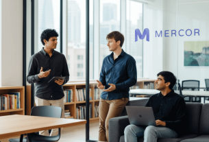 ИИ-стартап сократил тысячи подрядчиков и нанял новых дешевле