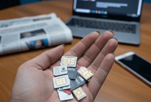 СИМ-карты россиян будут блокироваться на сутки после въезда из-за границы