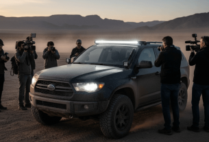 Tesla отзывает более 6 тысяч Cybertruck из-за проблем с фарами