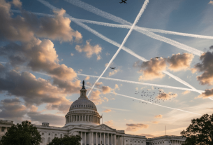 В США предложили обязать крупные компании отчитываться о влиянии ИИ на занятость