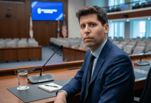 OpenAI обязали раскрыть данные об обучении ИИ на пиратских книгах